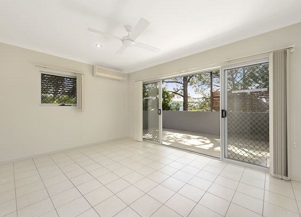 3/45 Railway Avenue, Indooroopilly QLD 4068