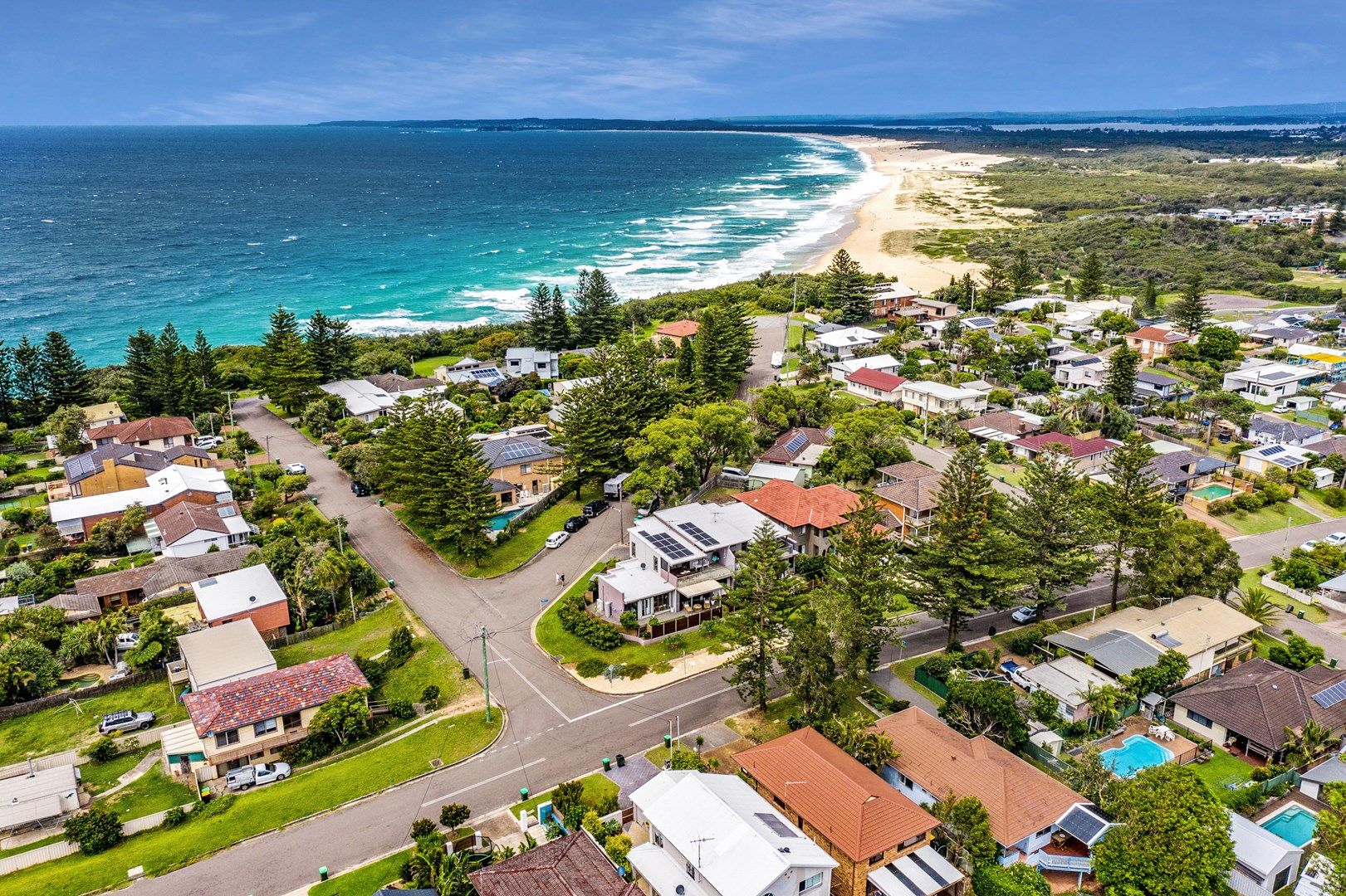 2 Redhead Street, Redhead NSW 2290, Image 0