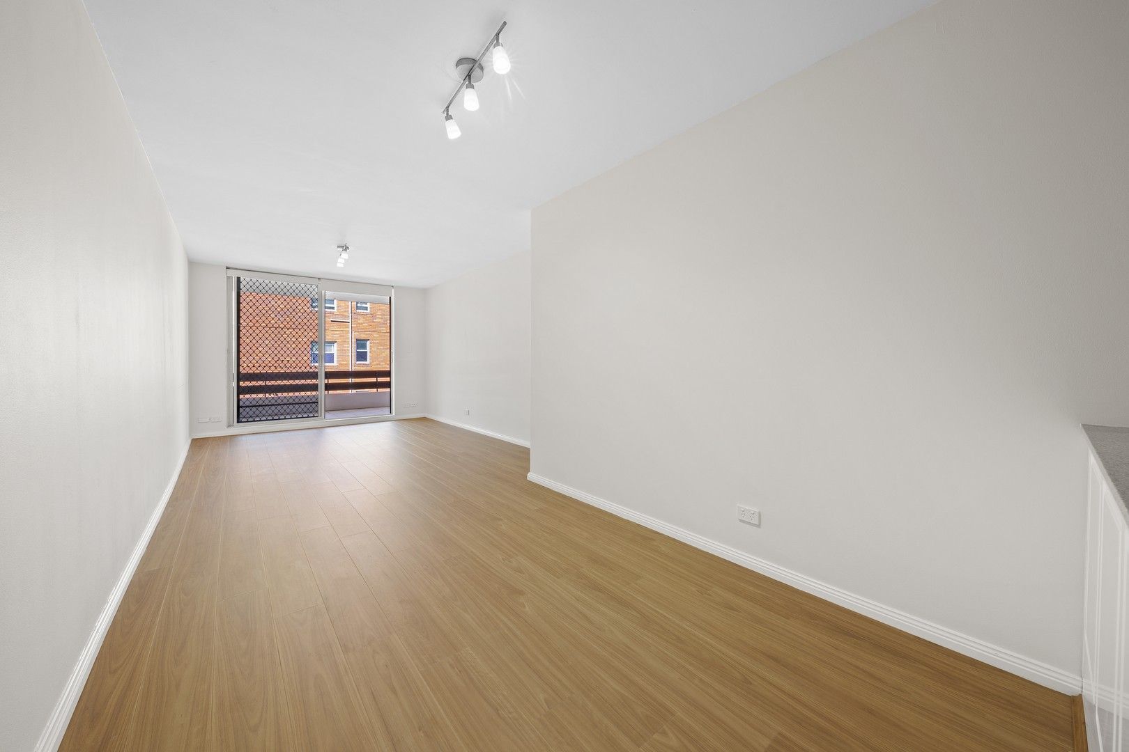 4/5 Norman Avenue, Dolls Point NSW 2219 Apartment For Rent 750