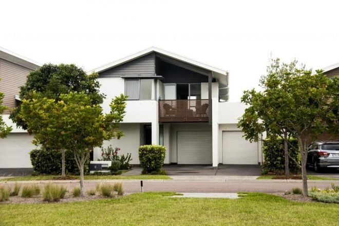 Picture of 9 Saw Grass Crescent, MAGENTA NSW 2261