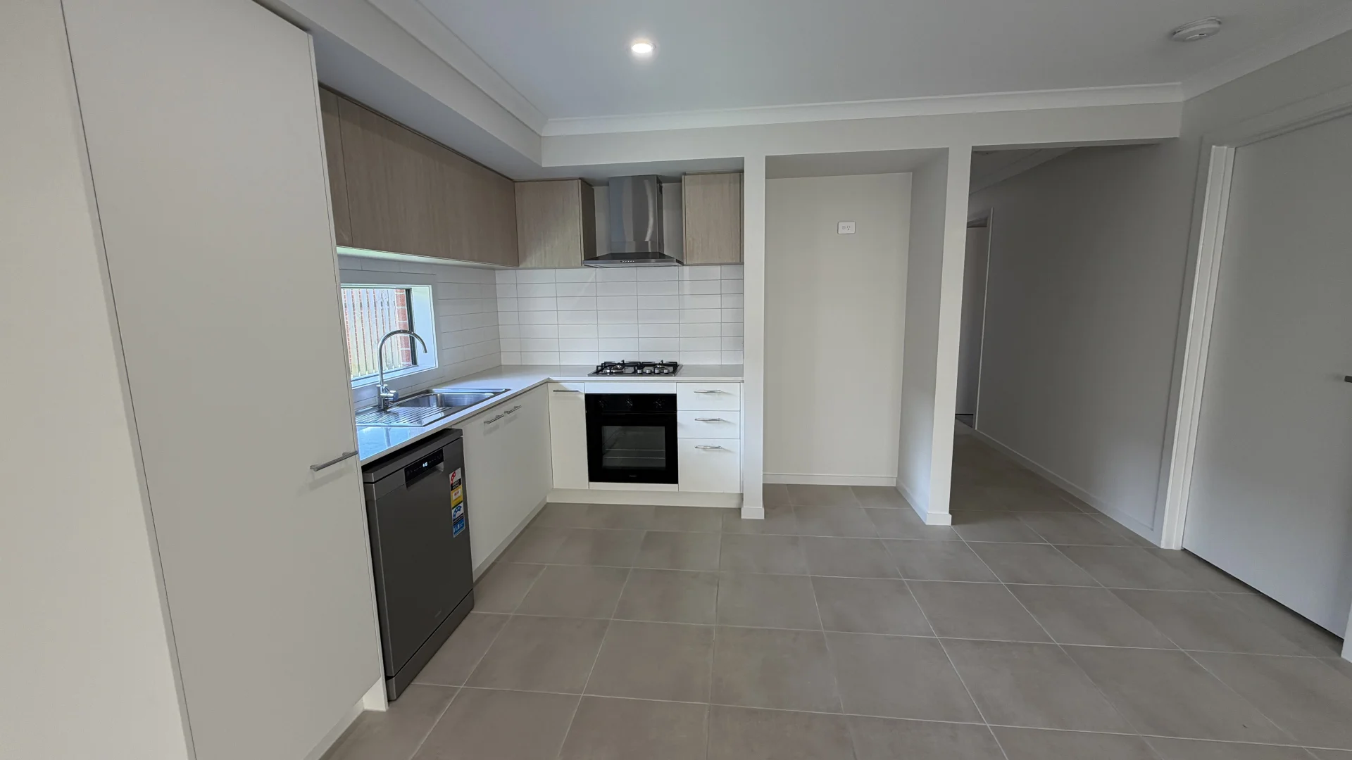 Additional image 4 of 14 Celestial Way, White Rock QLD 4306