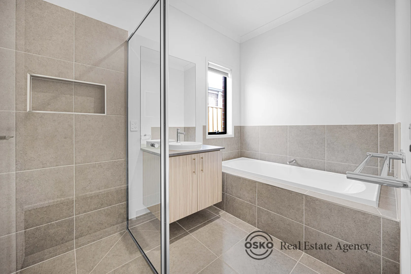 Additional image 11 of 16 Timberland Drive, Tarneit VIC 3029