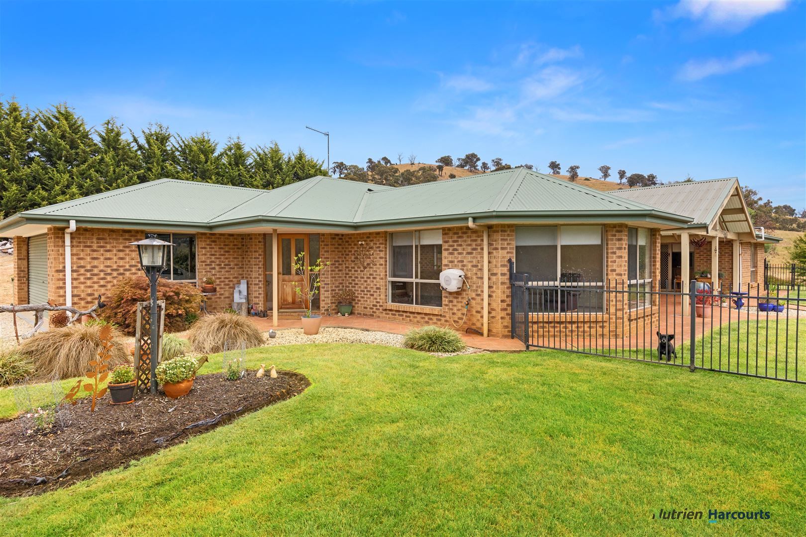 4 McIntyre Lane, Alexandra VIC 3714, Image 2