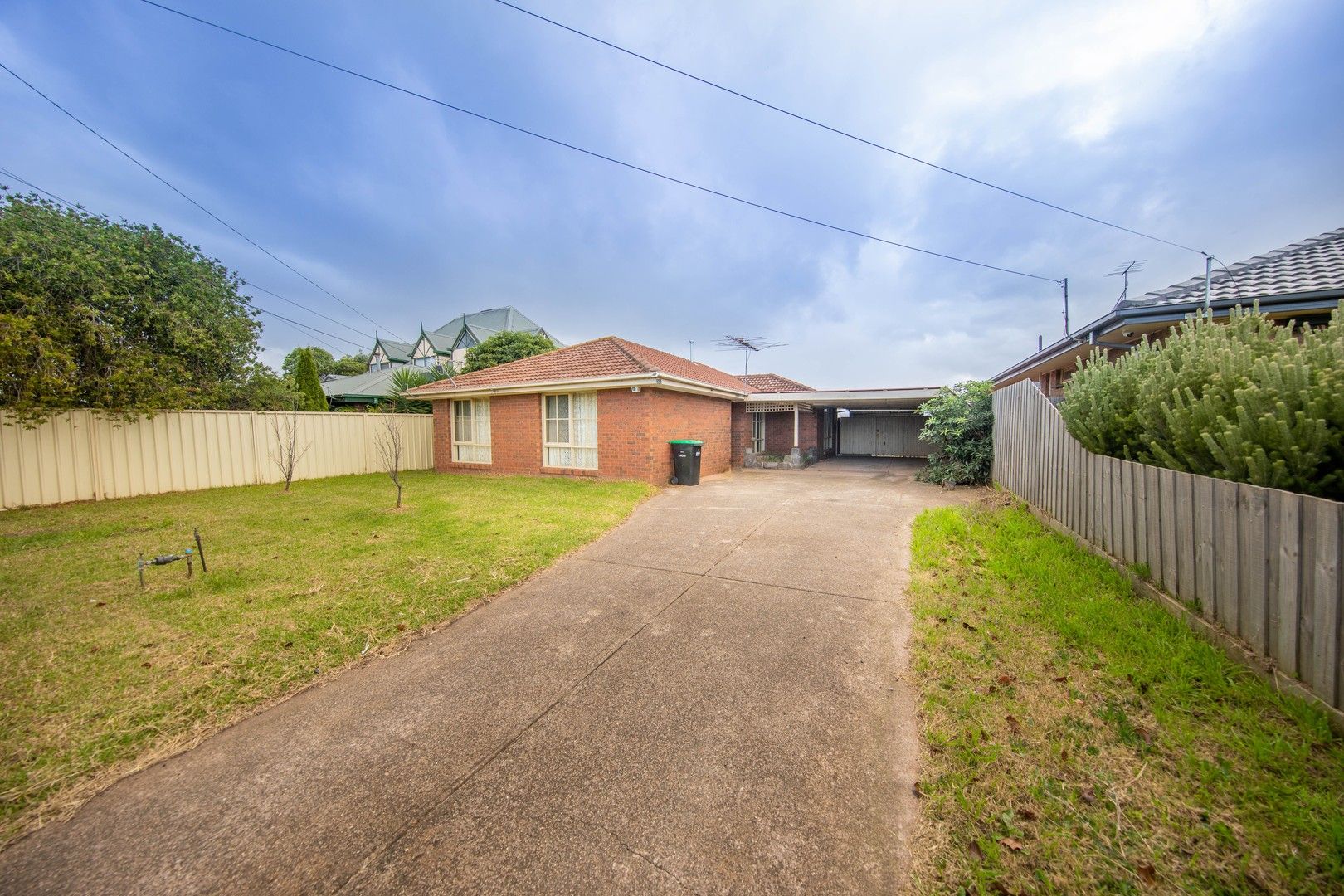 3 bedrooms House in 4 Kevin Ct MELTON SOUTH VIC, 3338
