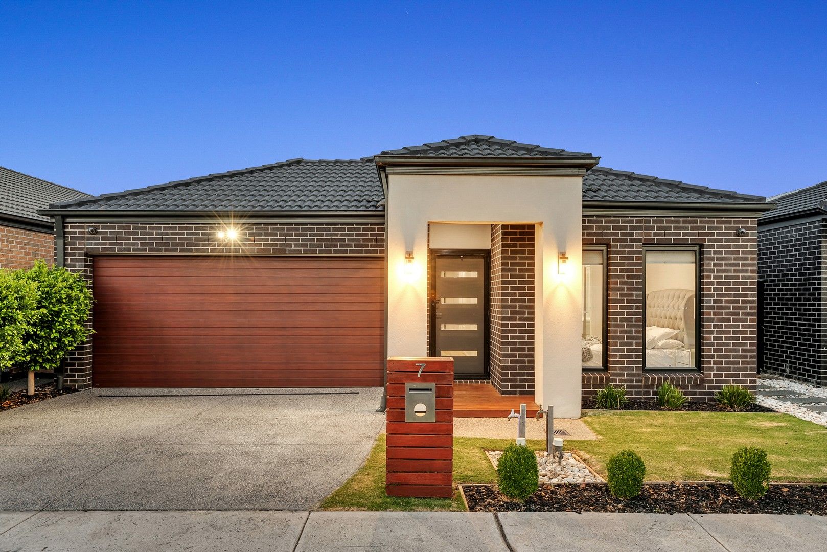 7 Rouge Way, Craigieburn VIC 3064, Image 0