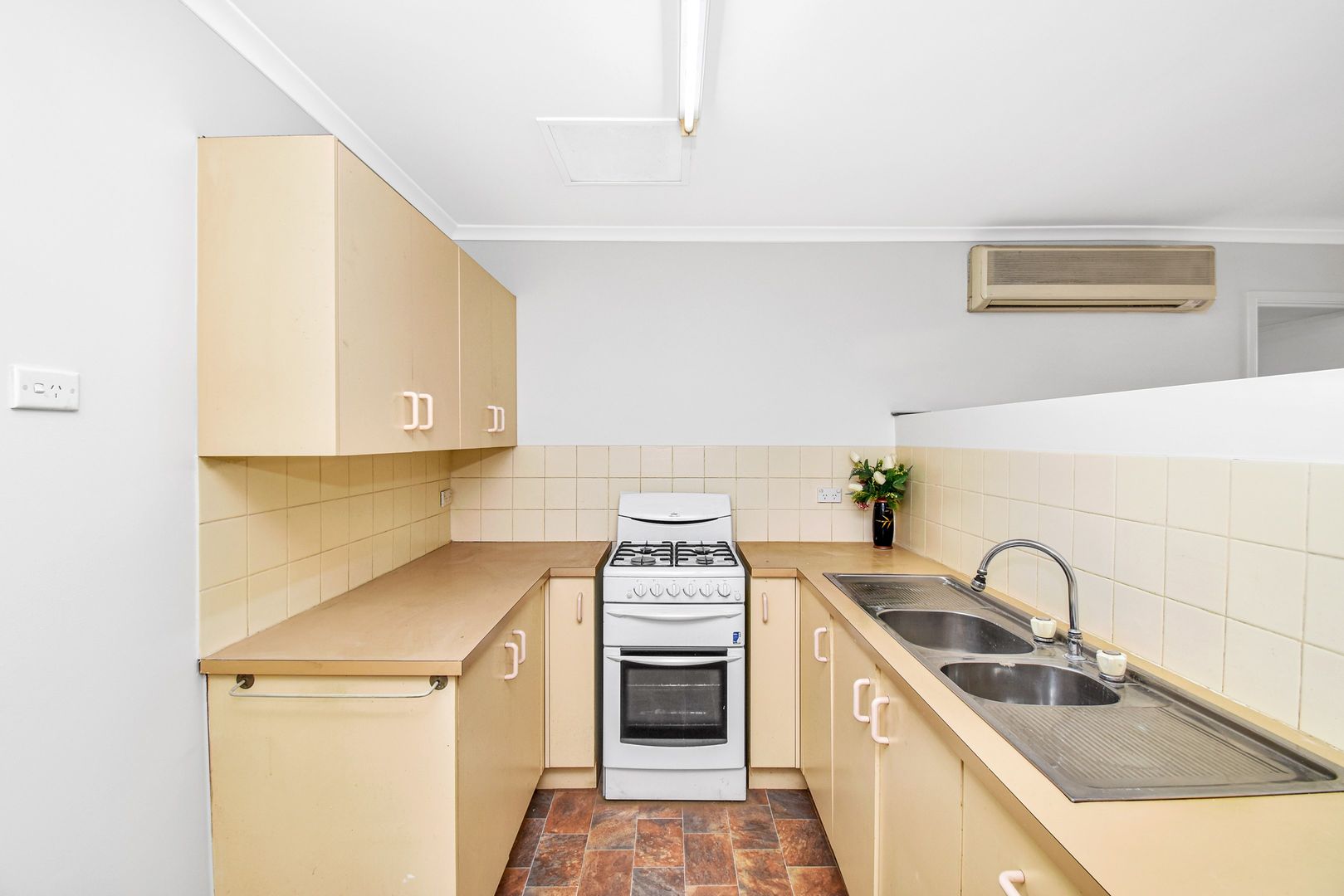 11/21-23 Hythe Street, Mount Druitt NSW 2770, Image 2