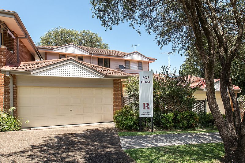 4 bedrooms Townhouse in 2/225 Willarong Road CARINGBAH SOUTH NSW, 2229