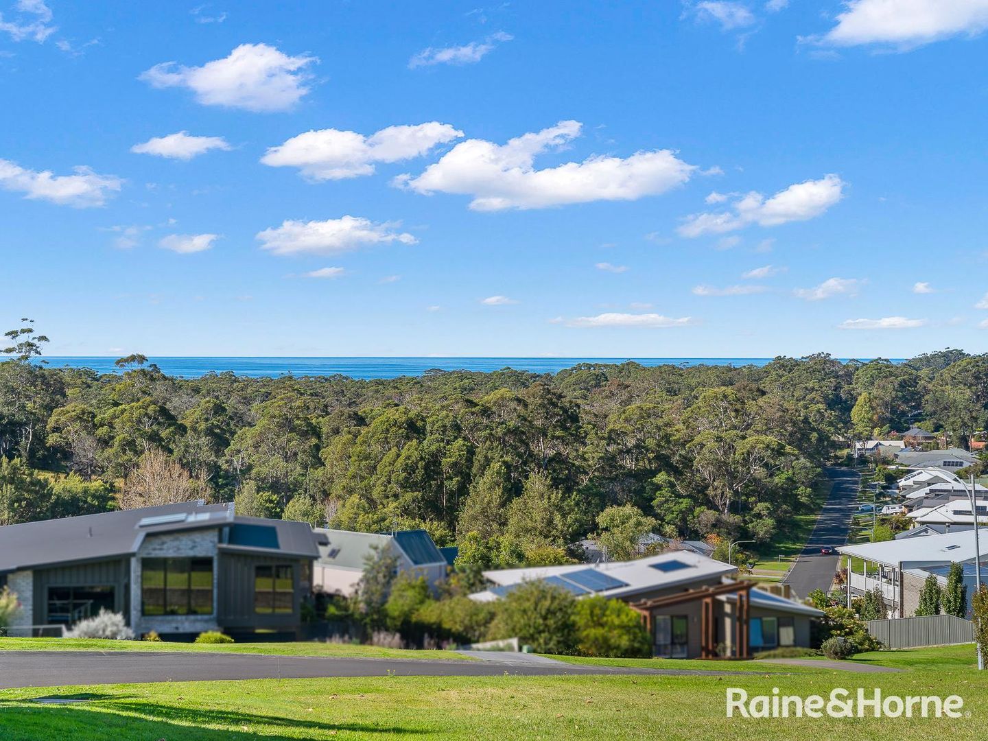 18 Springfield Drive, Mollymook NSW 2539, Image 1