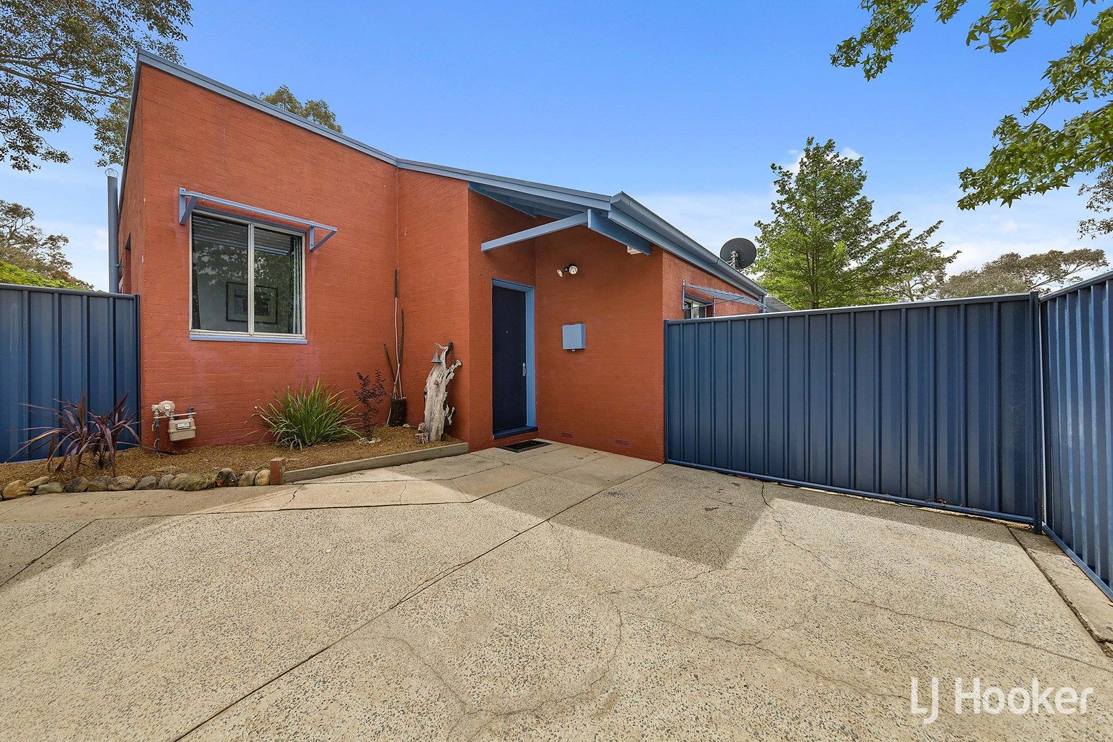 11 Kelsall Place, Spence ACT 2615, Image 0