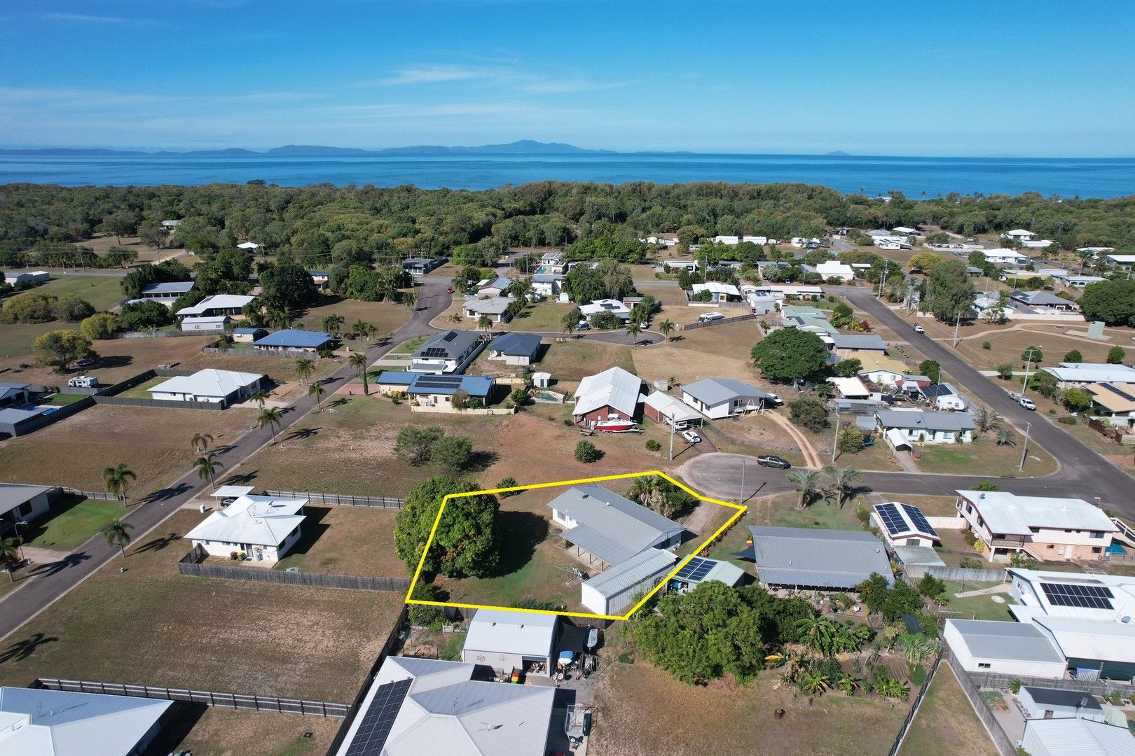 2 Cypress Close, Forrest Beach QLD 4850, Image 0