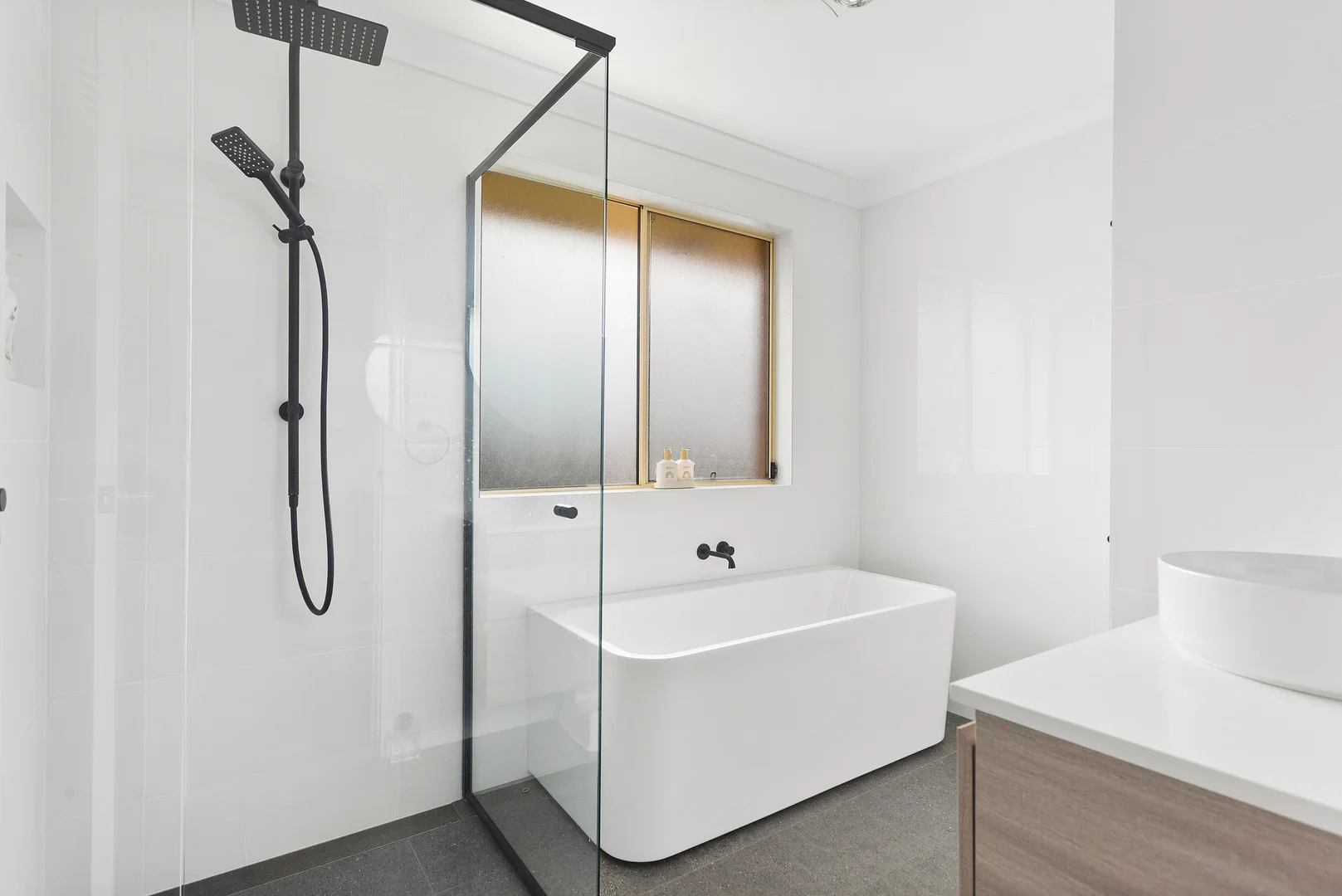 Additional image 4 of 11 Samuel Circuit, Albion Park NSW 2527