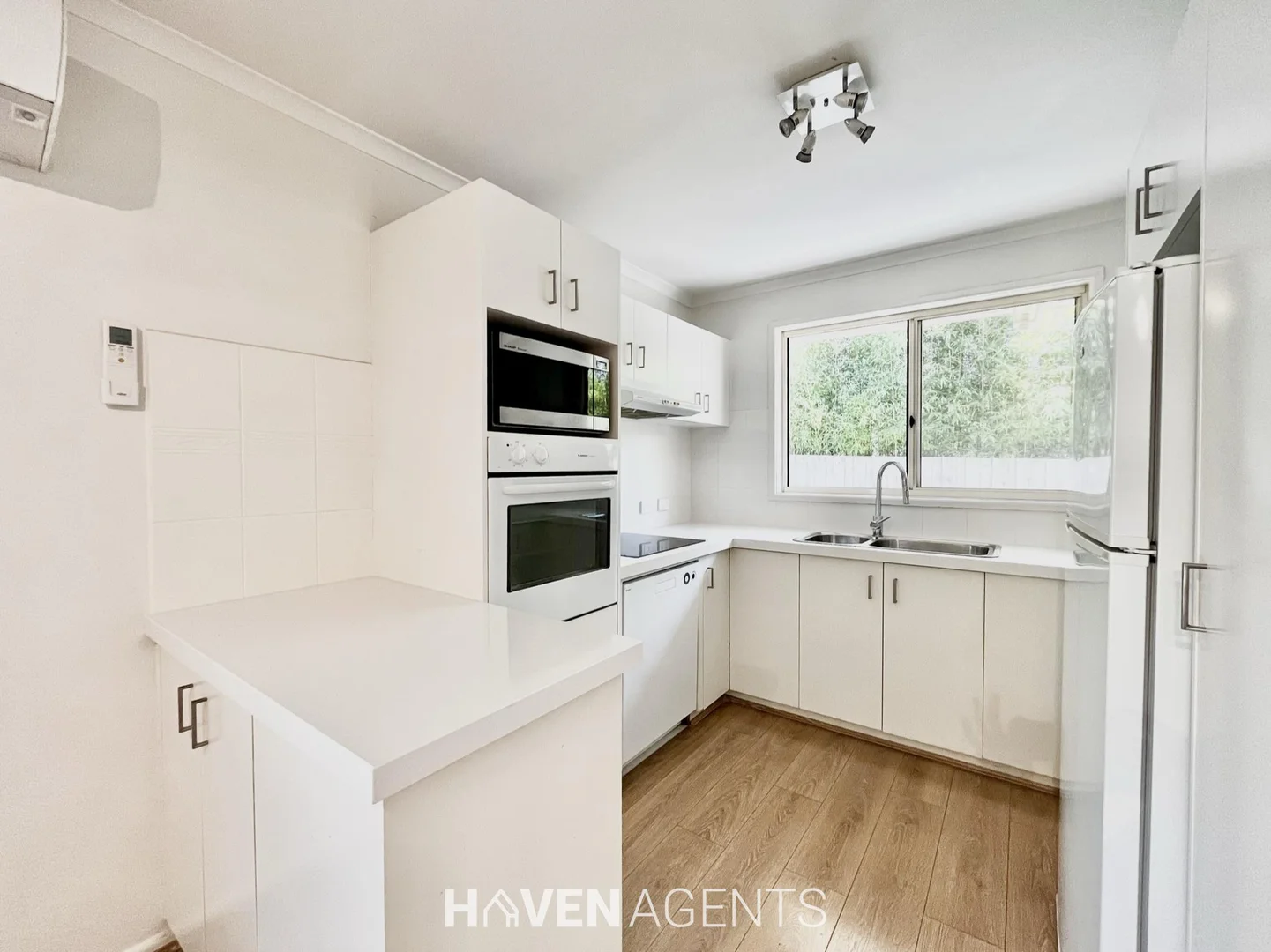 Additional image 3 of 22A Jupiter Street, Caulfield South VIC 3162