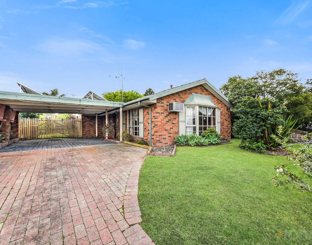 9 Hazeldean Court, Hampton Park VIC 3976