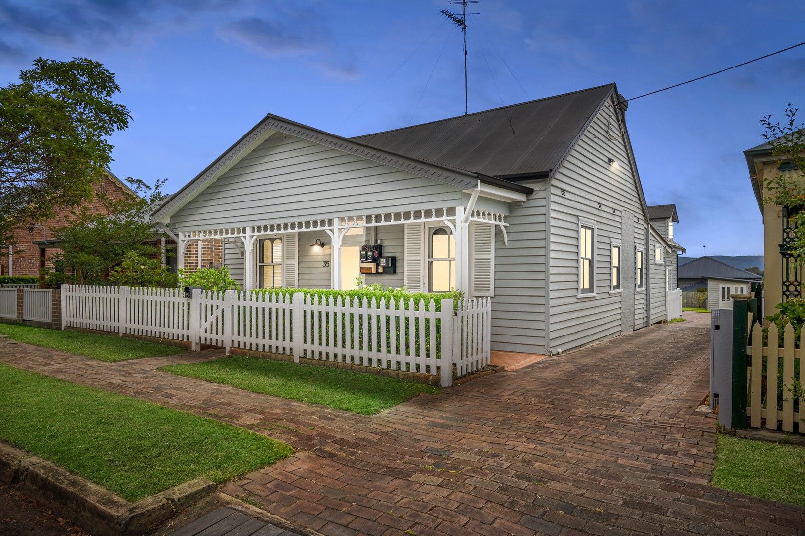 4 bedrooms House in 35 Lemongrove Road PENRITH NSW, 2750