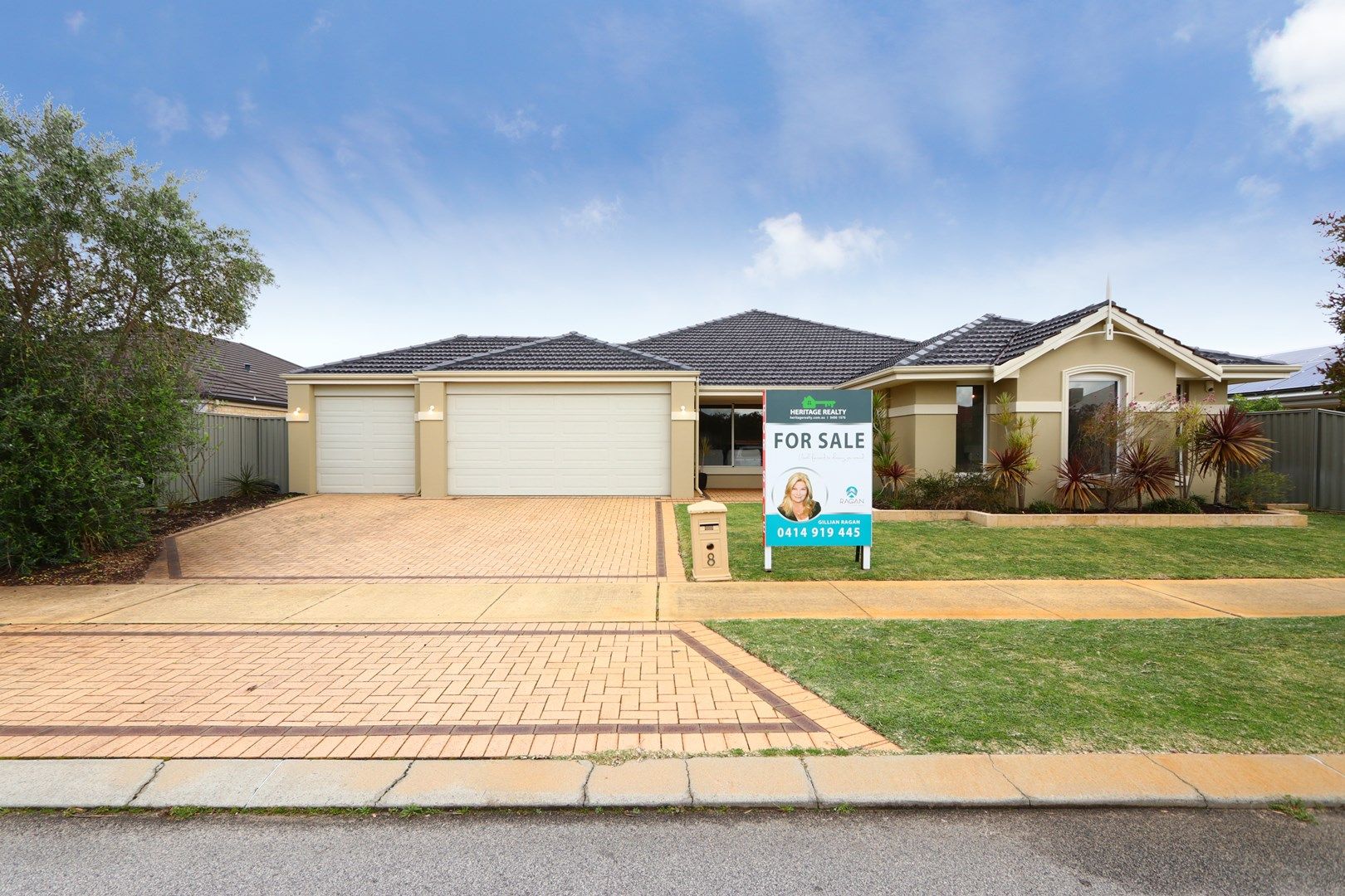 8 Jefferson Way, Piara Waters WA 6112, Image 2