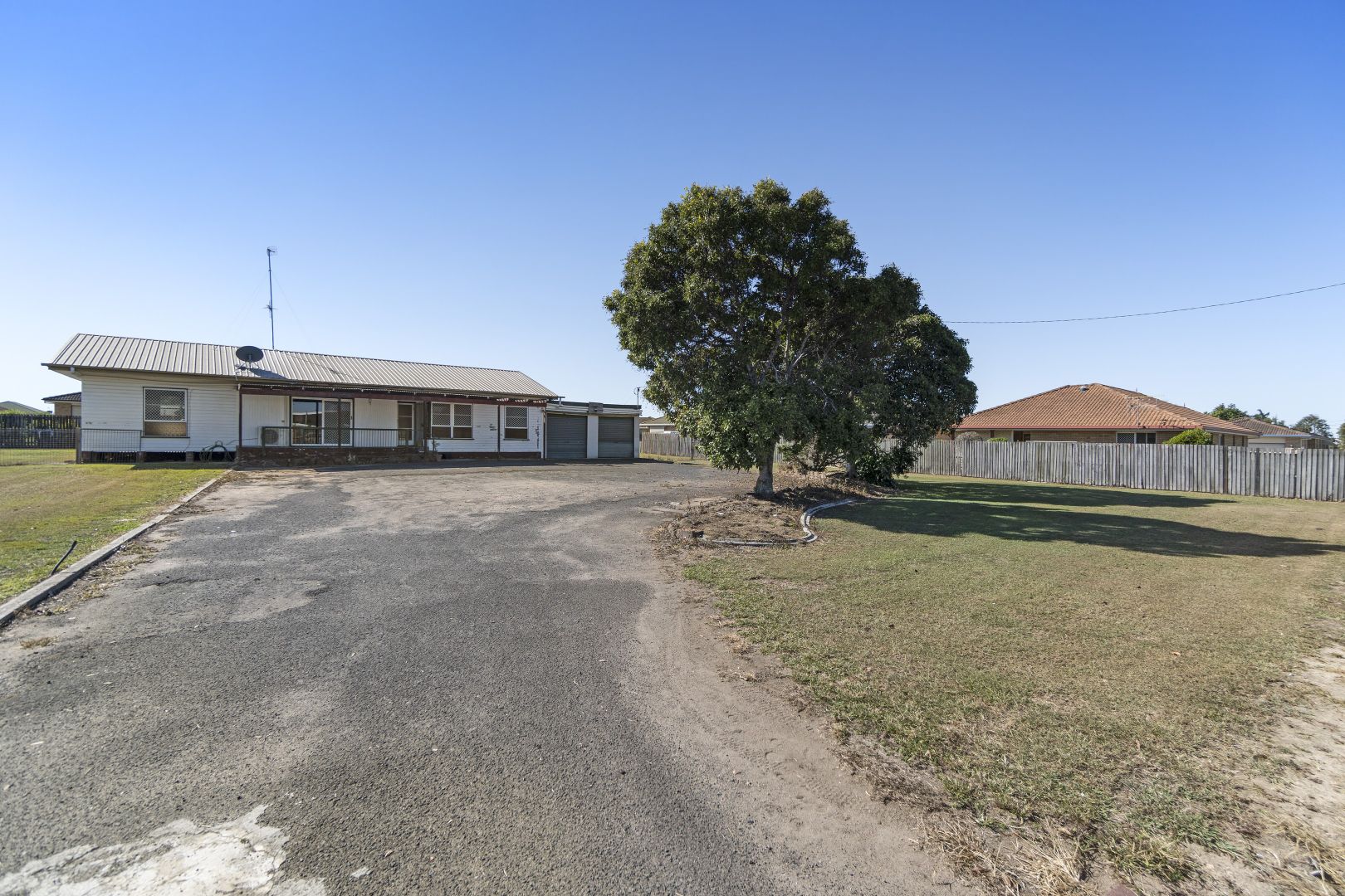 Room 1 5/46 Kendalls Road, Avoca QLD 4670 Apartment For Rent Domain