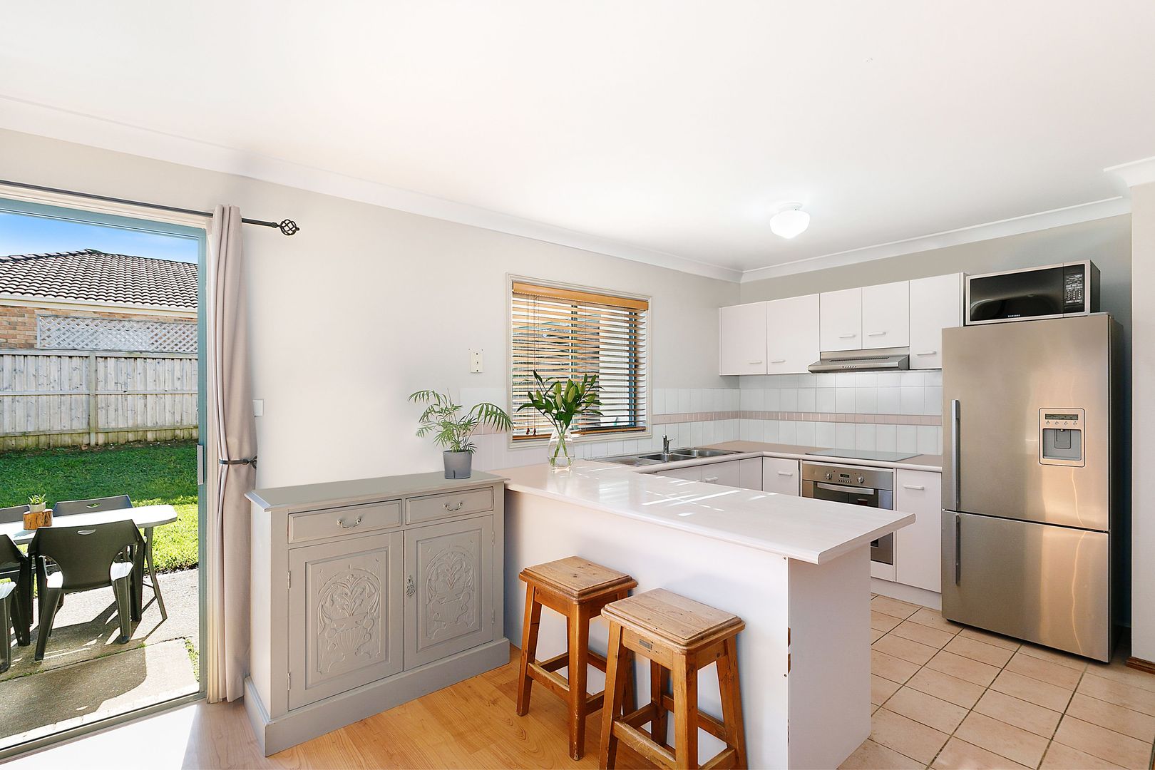 3 bedrooms House in 16 Aurora Place BATEAU BAY NSW, 2261