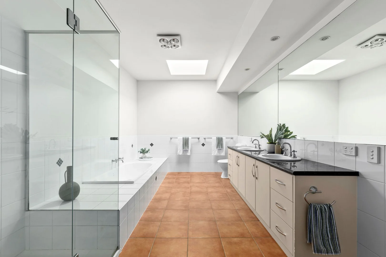 Additional image 11 of 3/98 McKillop Street, Geelong VIC 3220