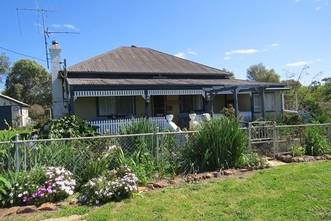 Picture of 1 Loftus Street, WOODSTOCK NSW 2793