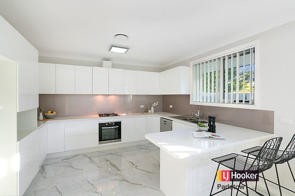 1 / 94 Doyle Road, Revesby NSW 2212, Image 2