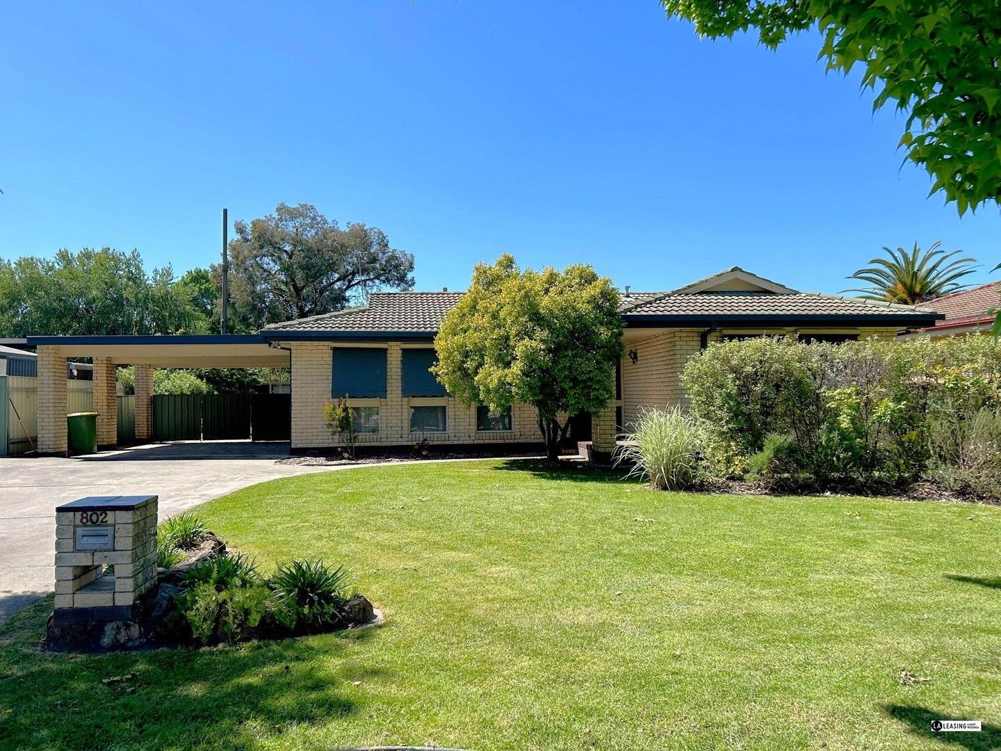 4 bedrooms House in 802 St James Crescent ALBURY NSW, 2640