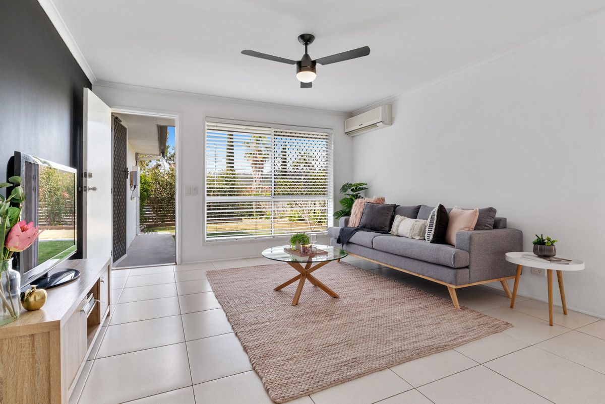 2/2 Hollywood Place, Oxenford QLD 4210, Image 0