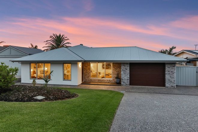Picture of 17 Taylor Terrace, CHRISTIES BEACH SA 5165