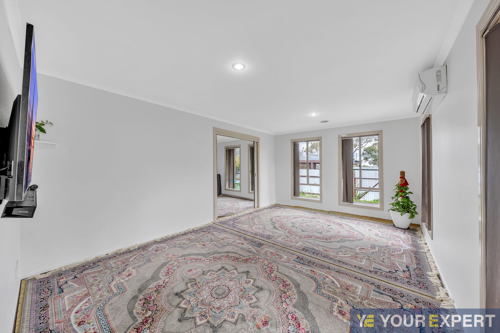 2/43 Somerville Road, Hampton Park VIC 3976, Image 1