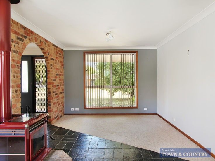 34 Crest Road, Armidale NSW 2350, Image 2