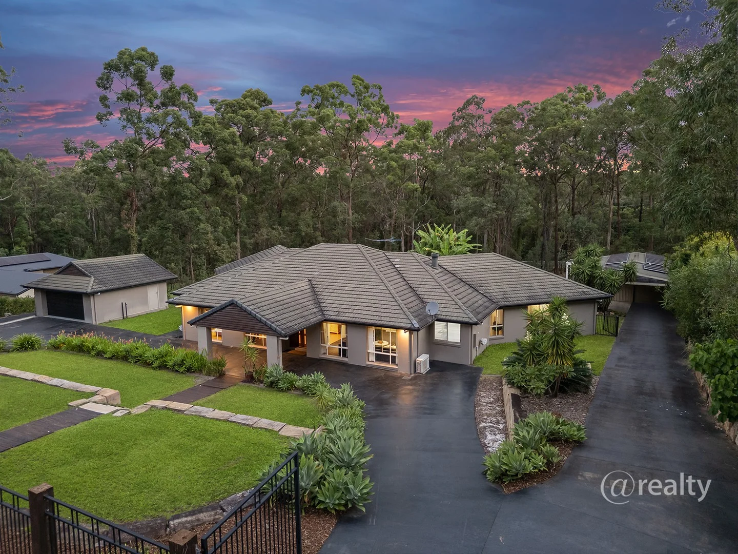 2 Yellow Button Close, Warner QLD 4500