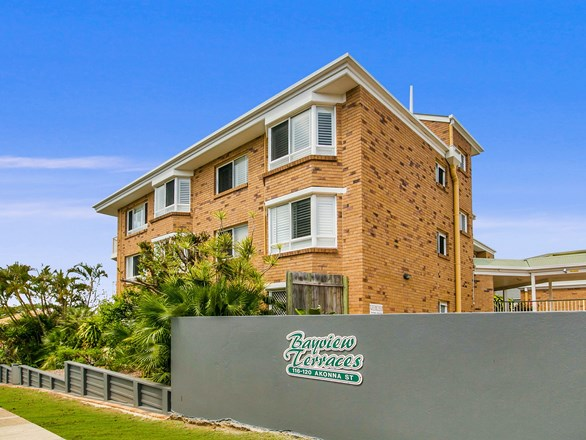 2/120 Akonna Street, Wynnum QLD 4178