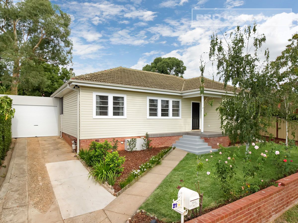 21 Croaker Street, Turvey Park NSW 2650, Image 0