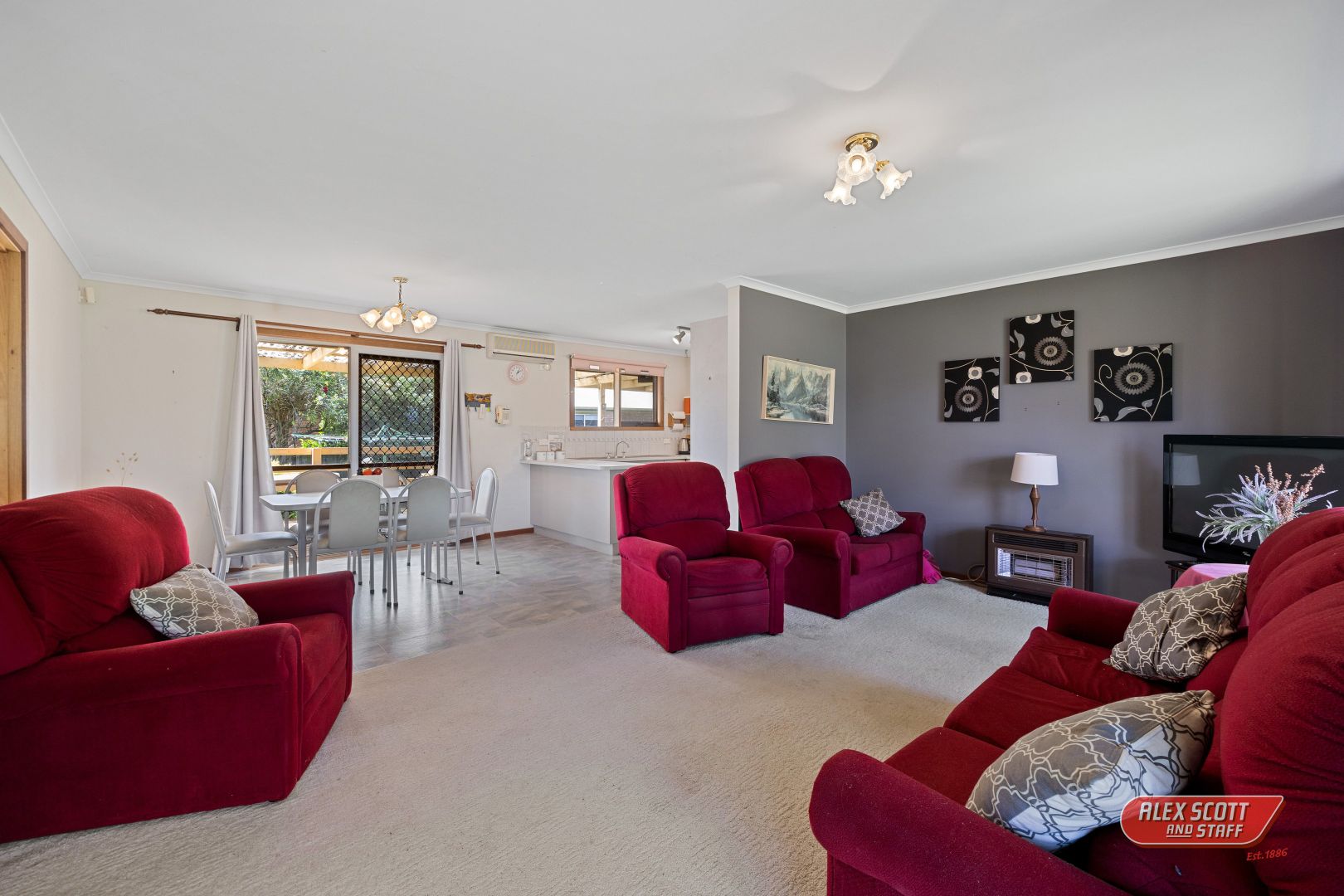 16 Island Crescent, Cowes VIC 3922, Image 2