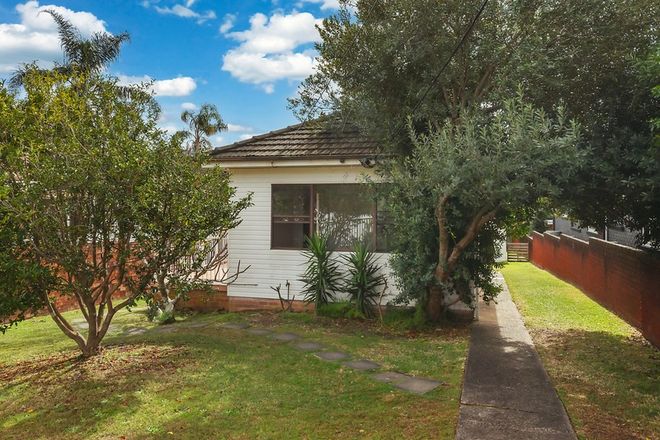 Picture of 17 Adams Street, CURL CURL NSW 2096