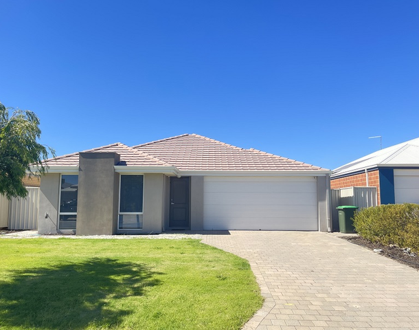 8 Calooli Grove, Golden Bay WA 6174