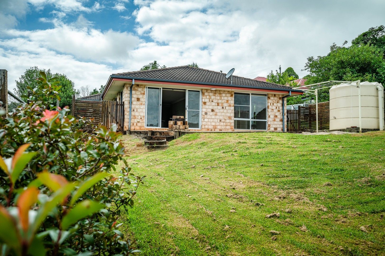 1A Hollibone Street, Dorrigo NSW 2453, Image 2