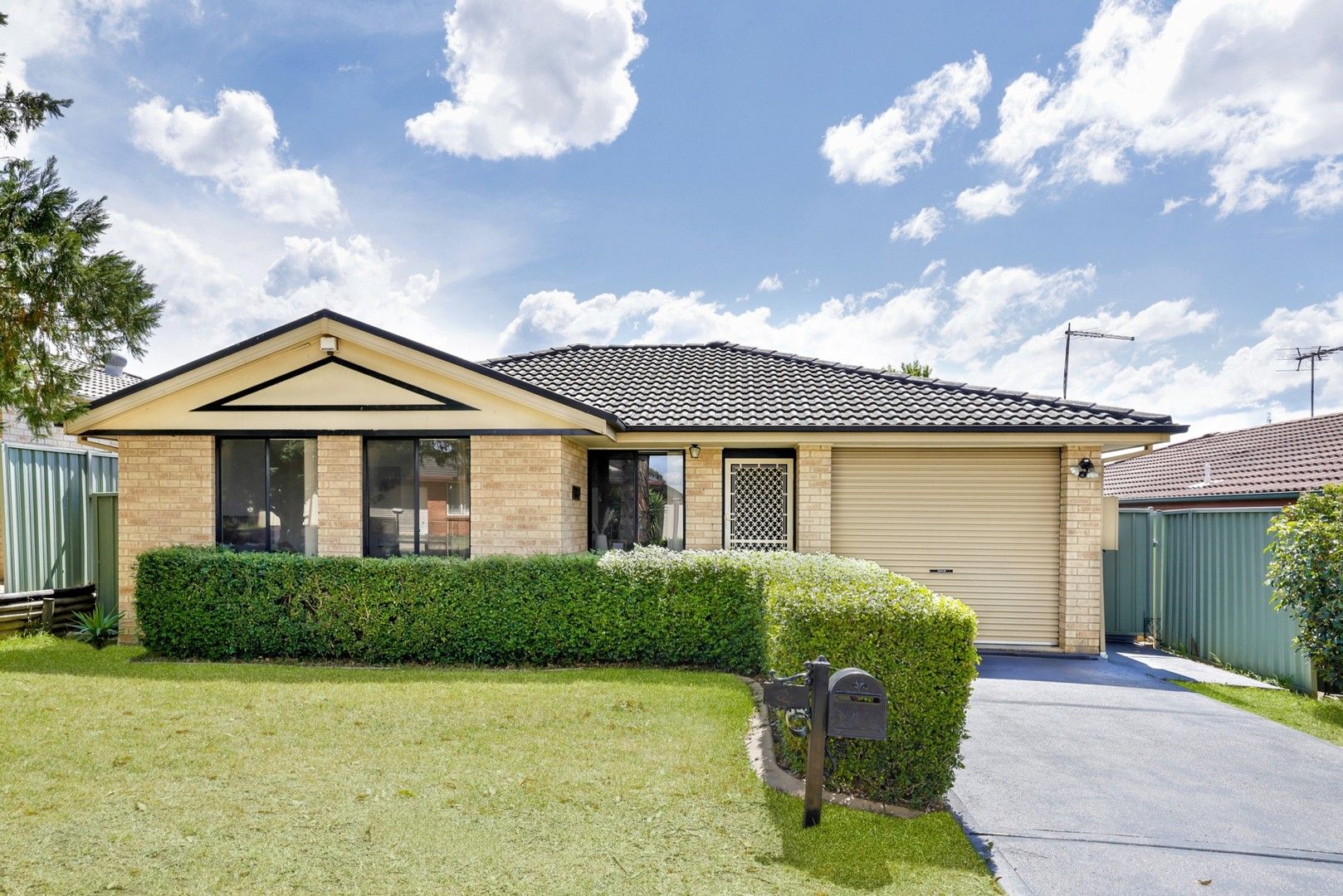 17 Yuroka Street, Glenmore Park NSW 2745, Image 0