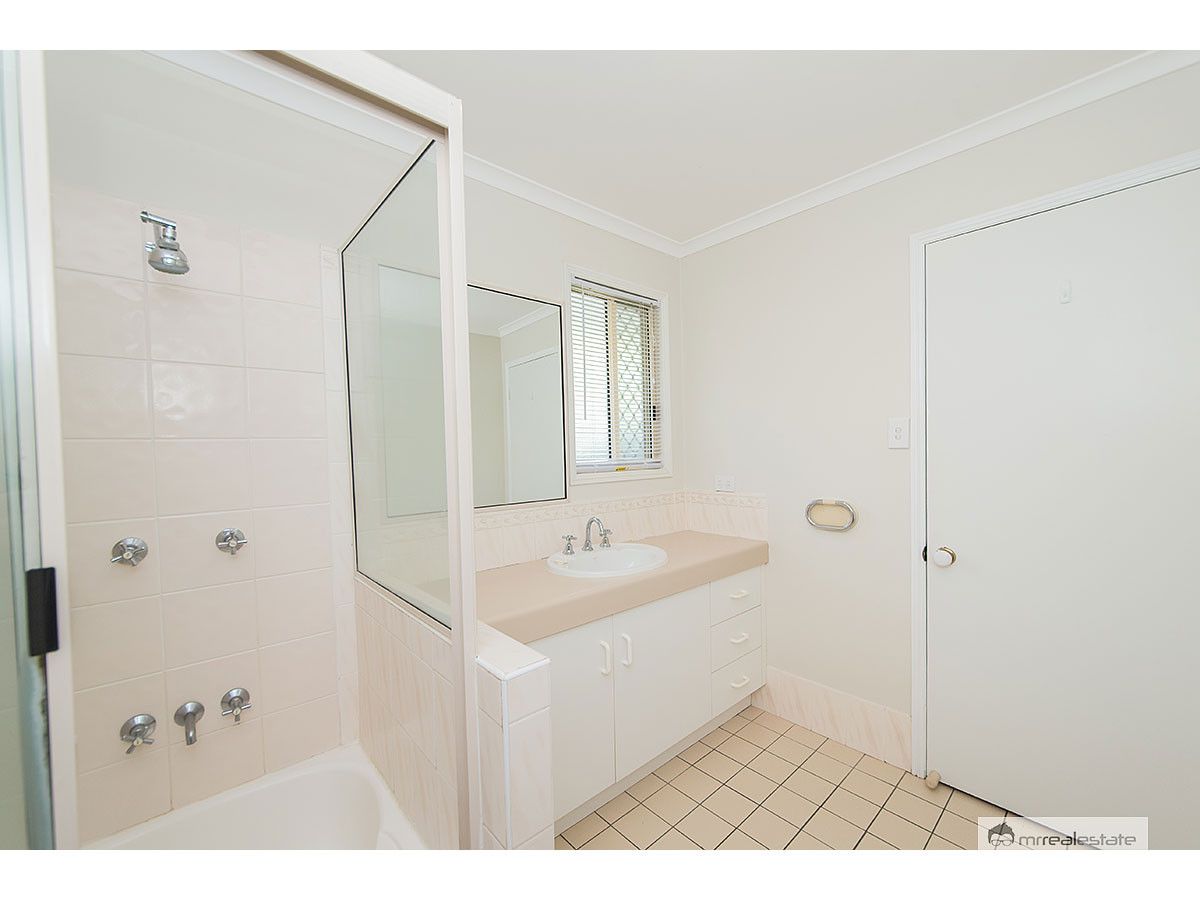 5/17 Meyenberg Court, Norman Gardens QLD 4701, Image 2