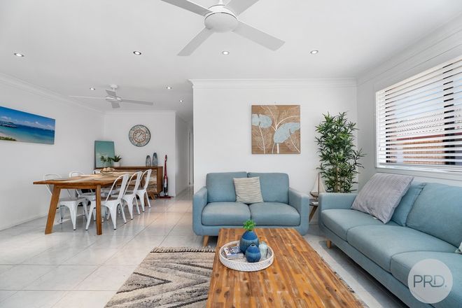 Picture of 2/60-62 Tomaree Road, SHOAL BAY NSW 2315