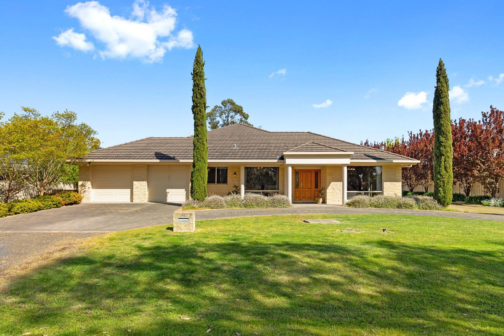 48 Gordon St, Penola SA 5277, Image 0