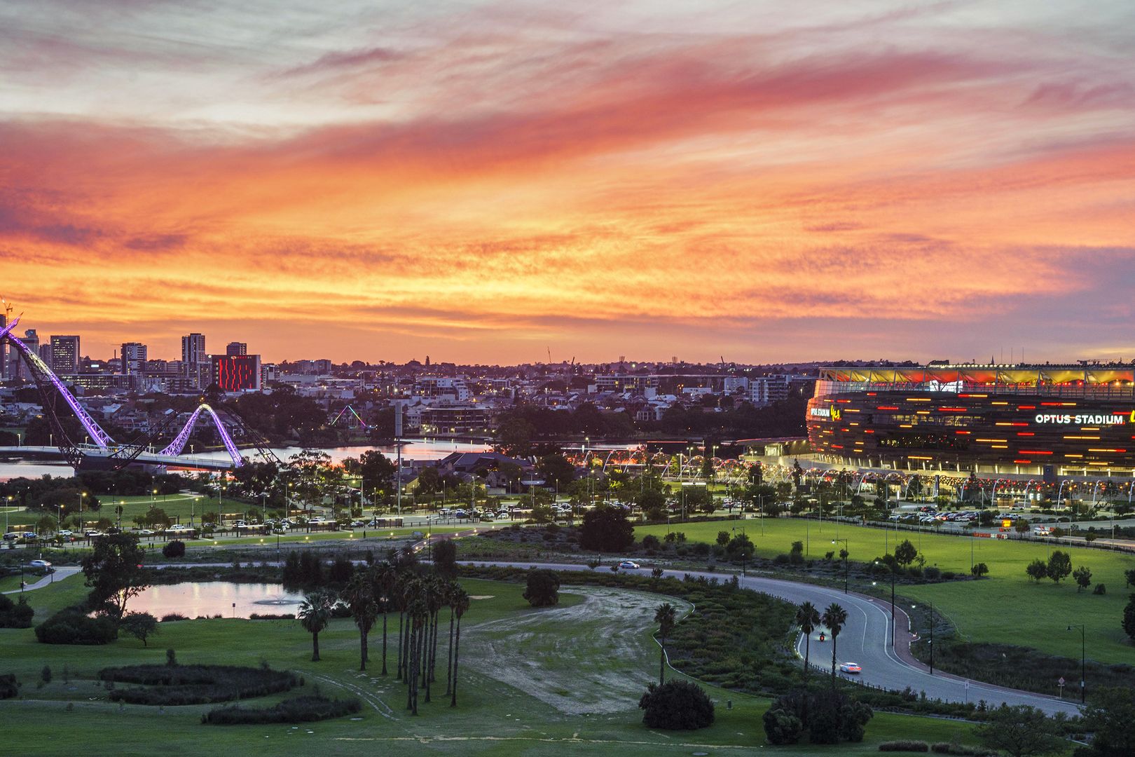 3 bedrooms Apartment / Unit / Flat in 1308/96 Bow River Crescent BURSWOOD WA, 6100