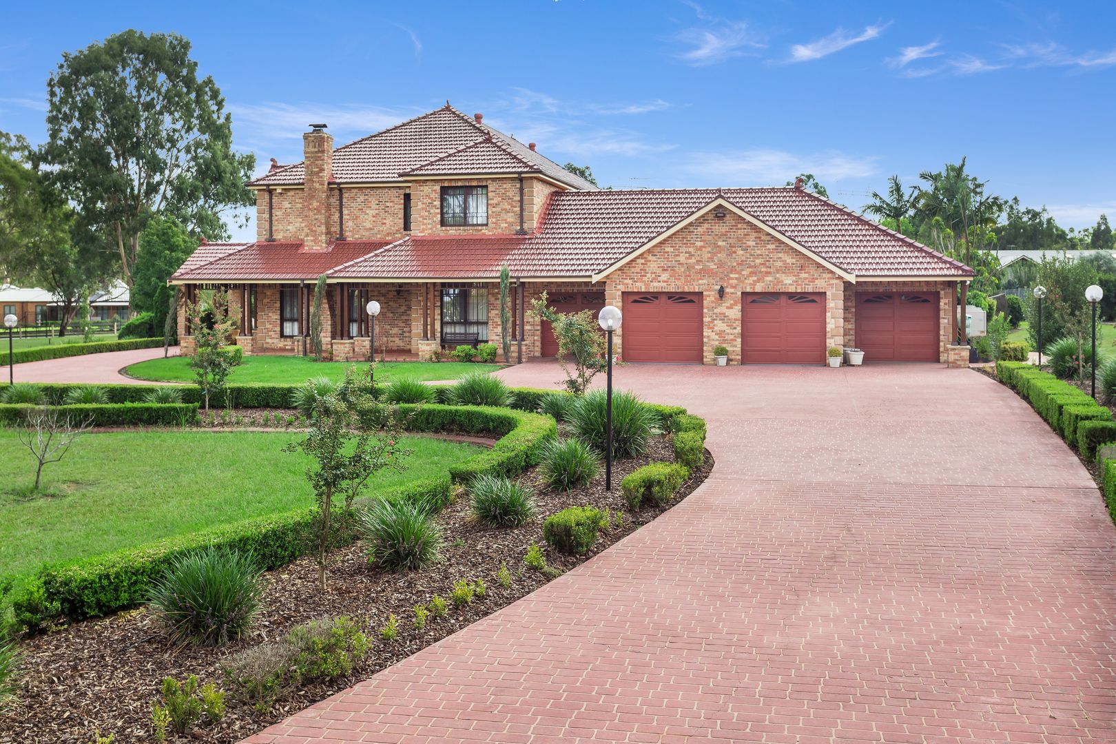 147 159 The Appian Way, Mount Vernon NSW 2178 House for Sale 2.50