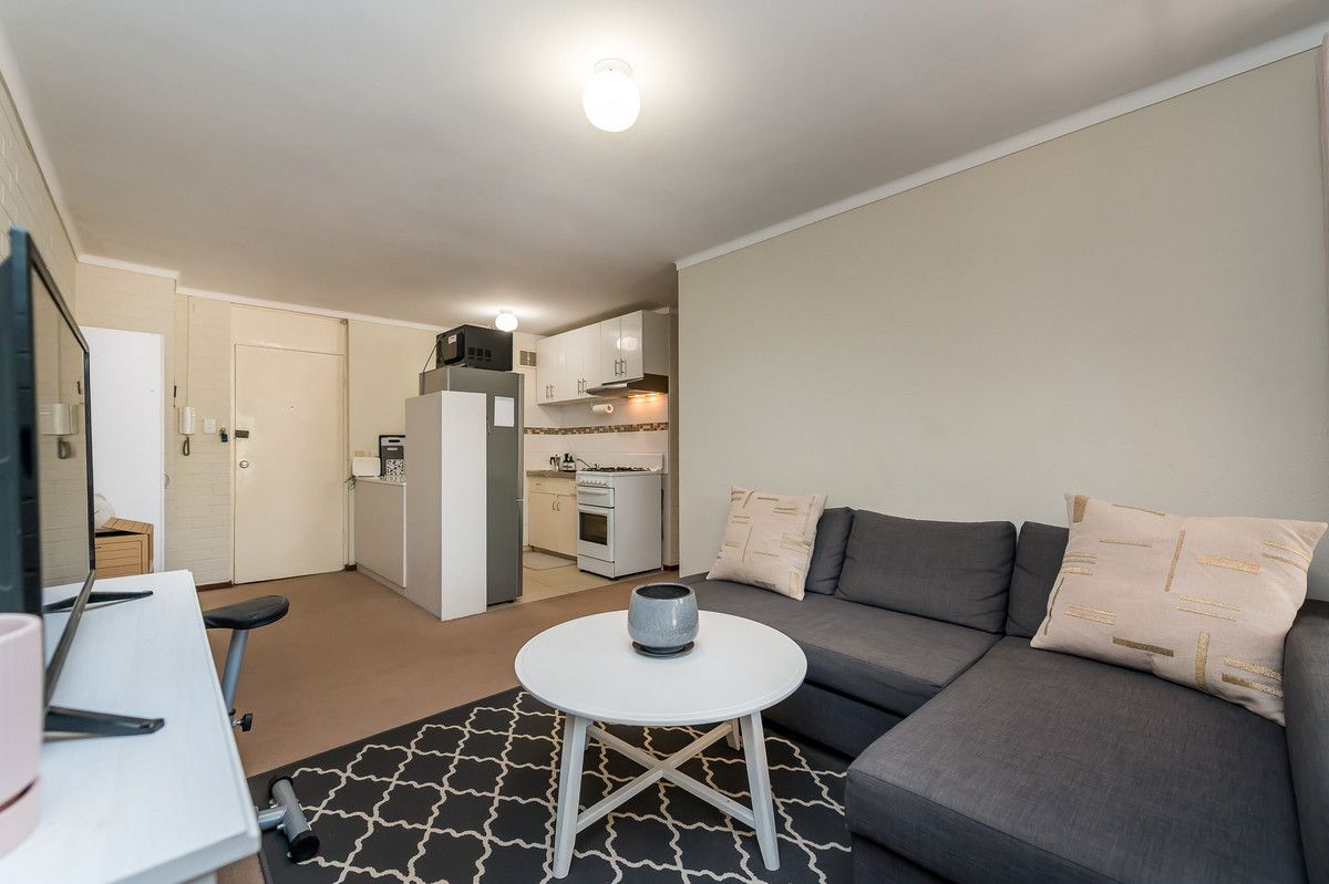 2 bedrooms Apartment / Unit / Flat in 6/50 Kirkham Hill Terrace MAYLANDS WA, 6051