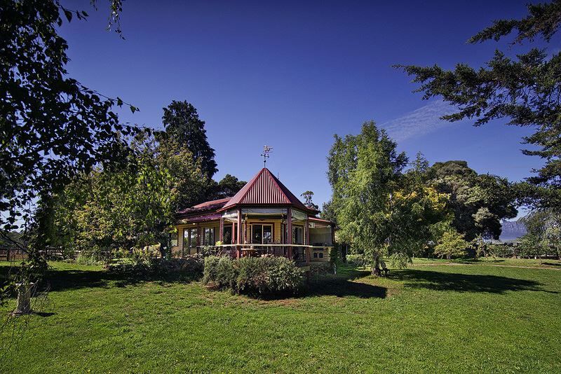 1915 Sheffield Road, Barrington TAS 7306, Image 1