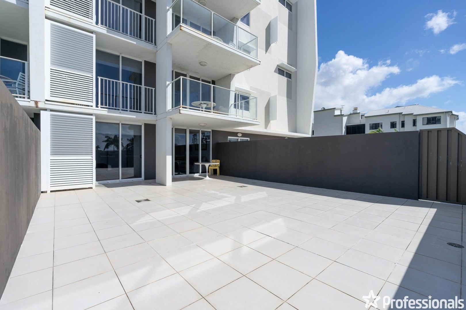 302/5-7 Nelson Street, Mackay QLD 4740, Image 0