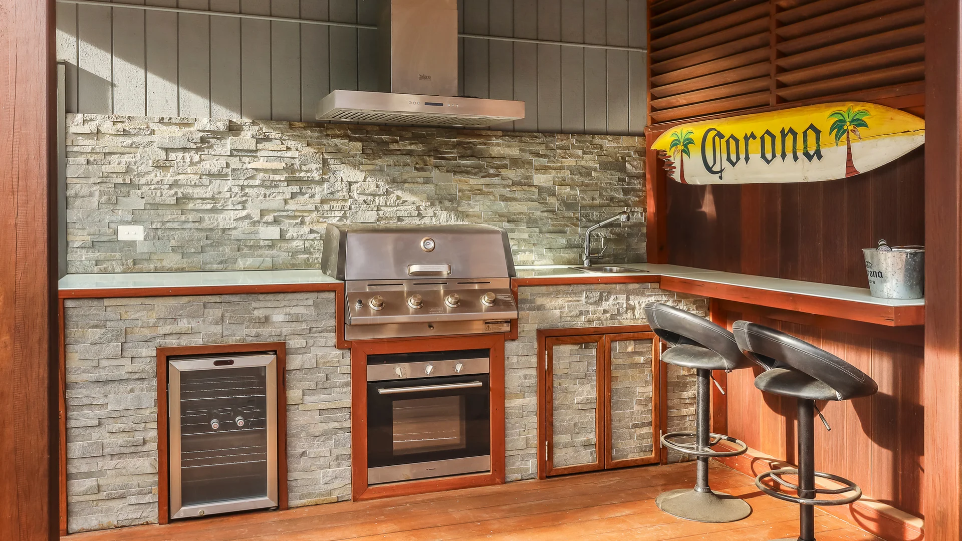 Additional image 20 of 2 Village Court, Mansfield VIC 3722