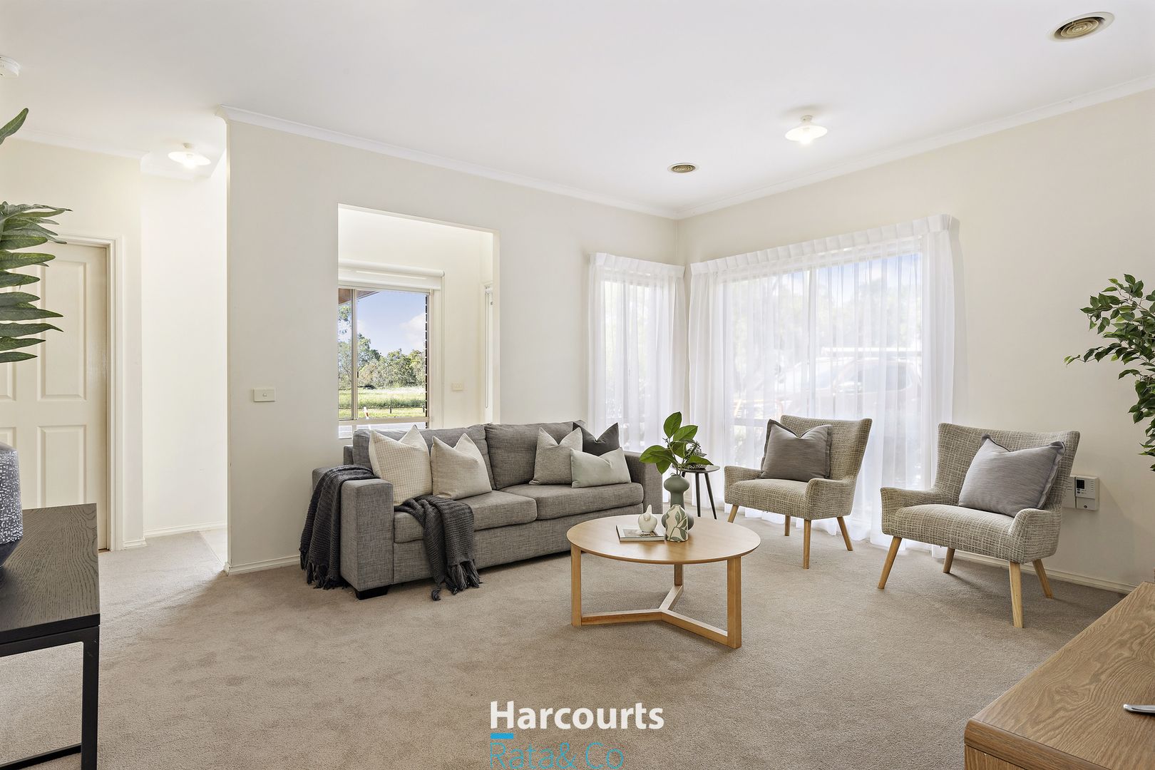 17 Cuckoo Street, South Morang VIC 3752, Image 2