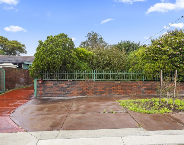 60 Gayford Way, Girrawheen WA 6064