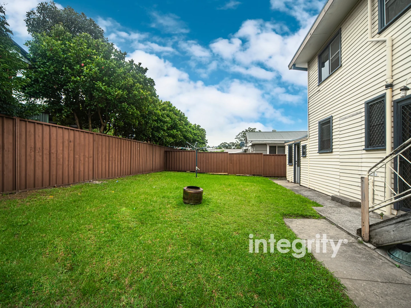Additional image 9 of 1&2/63 Wallace Street, Nowra NSW 2541