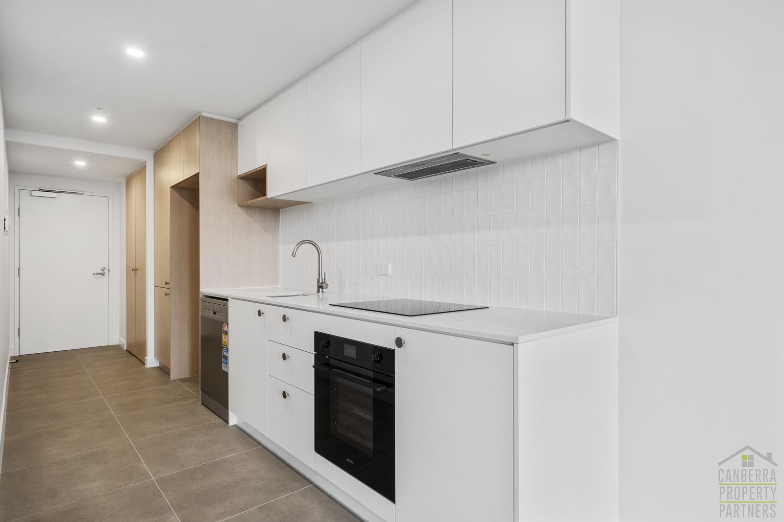 1 bedrooms Apartment / Unit / Flat in 1407/6 Furzer Street PHILLIP ACT, 2606